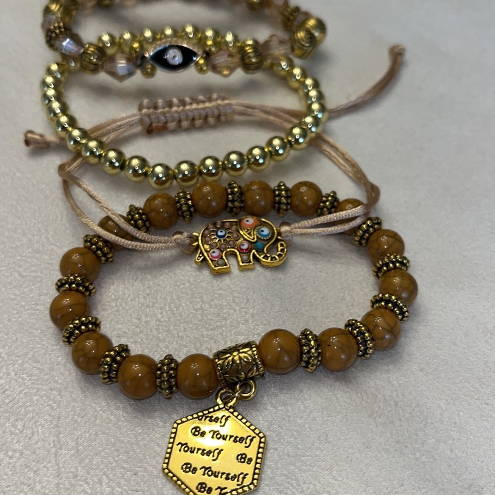 New boho stackable stretch bracelets. (5) - Picture 3 of 4